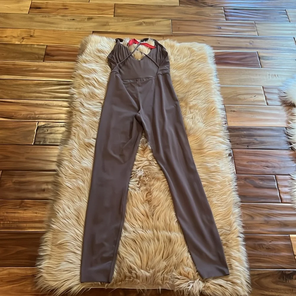 Left on Friday Weekender Playsuit New Size Small NWT - Picture 8 of 13